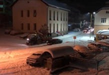 Jeziva atmosfera u Srebrenici: Odjekuju četničke pjesme (VIDEO)