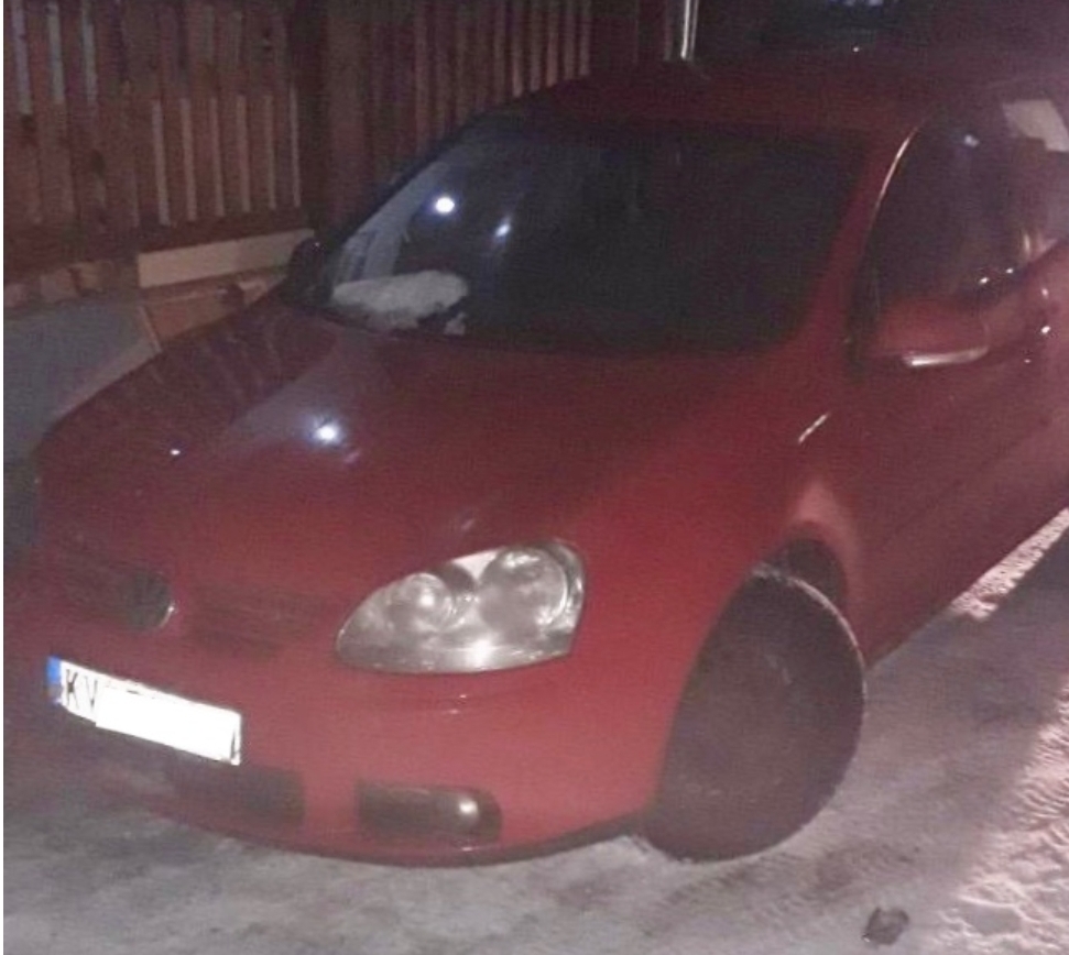 NOVOPAZARSKA POLICIJA PRONAŠLA UKRADENI AUTOMOBIL, VIŠE LICA UHAPŠENO (FOTO)