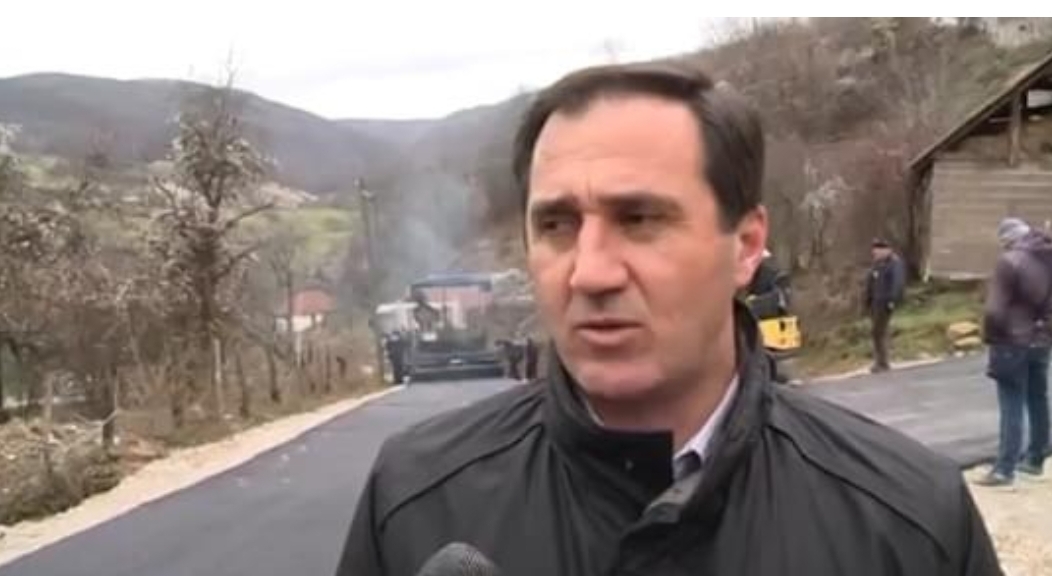 TUTIN: PREDSEDNIK OPŠTINE TRAŽI REŠAVANJE SLUČAJEVA NAPASTVOVANJA UČENICA