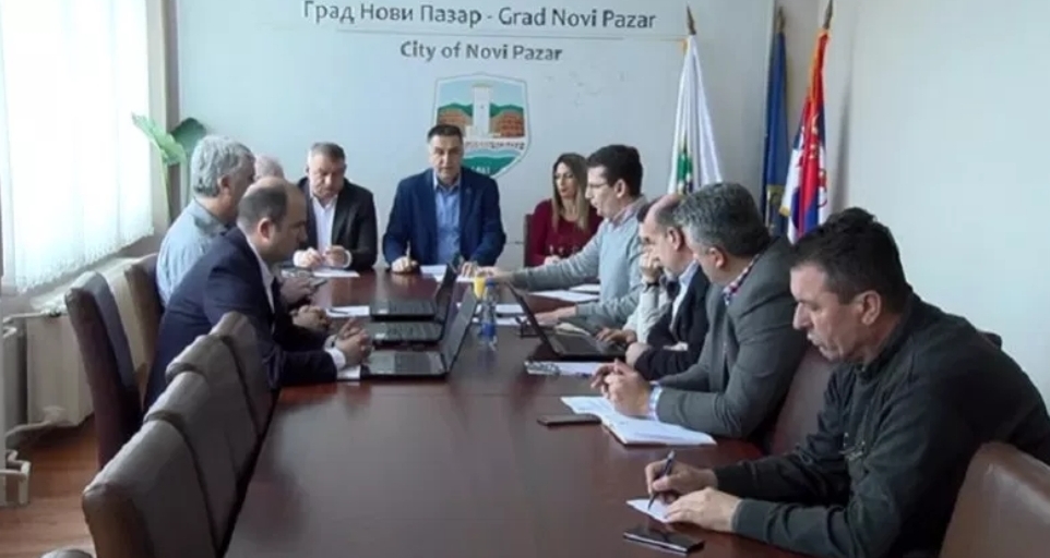 Vjećnici Novog Pazara o zapošljavanju i uređenju grada