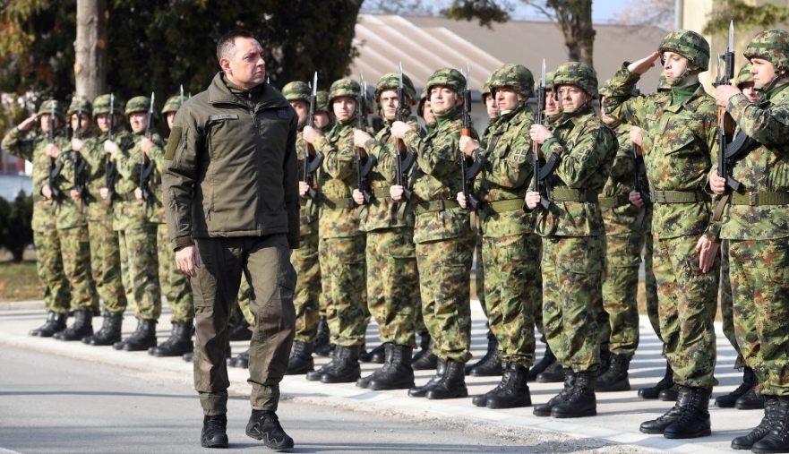 Ministar Aleksandar Vulin ide dobrovoljno na vojnu obuku