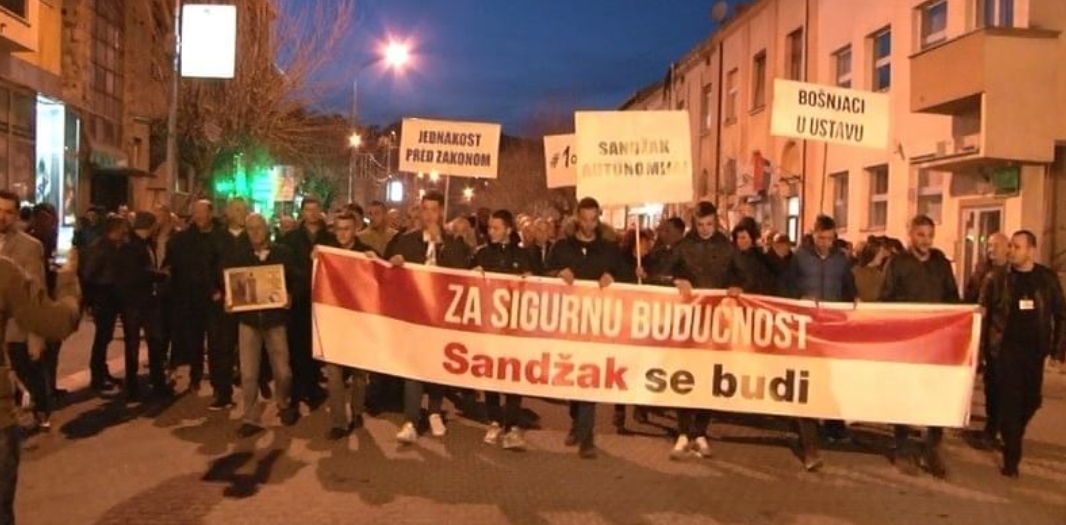 Protestna šetnja ”Za sigurnu budućnost” u Novom Pazaru