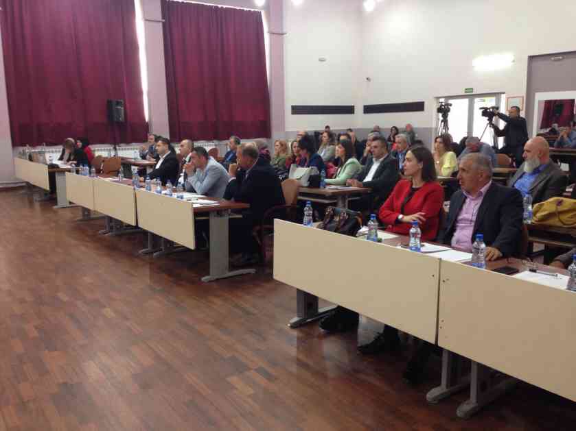 SDA napustila skupštinsko zasedanje