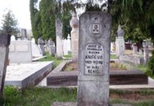 Ovo je Bosna i Hercegovina: Muslimanski nišan sa srpskim imenom