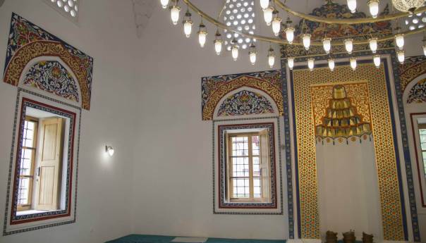 islamska-zajednica-bih-odredila-iznos-vitri-za-ovu-godinu-20190502-2-36257024-44104926_5cee72ebda956