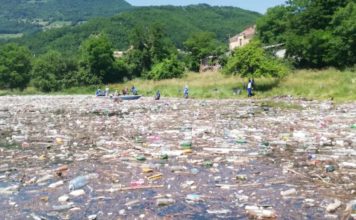 Gazivode – “deponija na vodi”