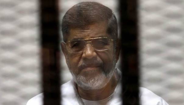 obavljena-dzenaza-morsiju-vlasti-odbile-da-se-ukopa-u-porodicnom-mezarju-mohamed-morsi_5d0894a8c7d5f
