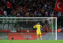 Turska šamarala Francuze u Konji (VIDEO)