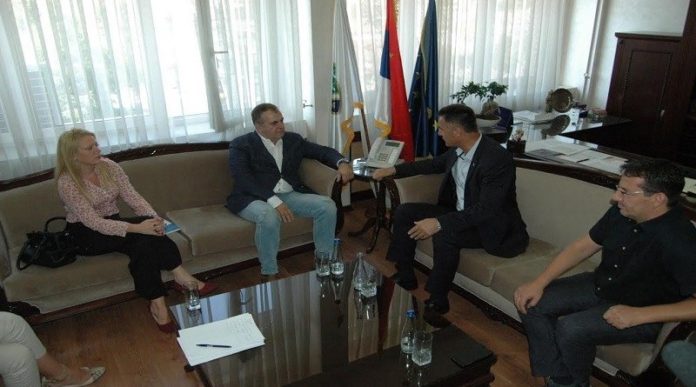 69542884_1354828128016182_4428058746136035328_o