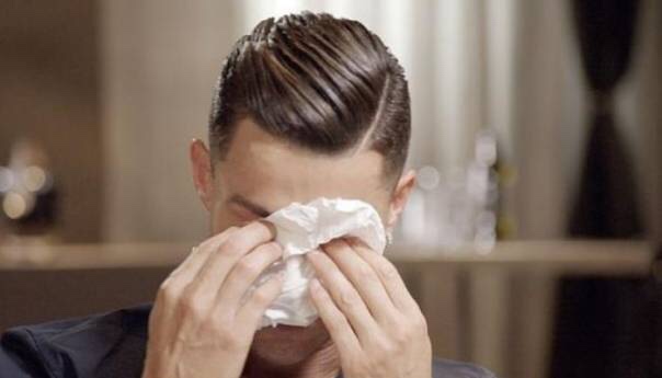 Ronaldu pustili snimak oca koji je umro od alkohola: Rasplakao se k'o dijete