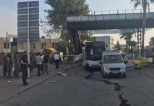 U bombaškom napadu na policijski autobus u Turskoj ozlijeđeno pet osoba