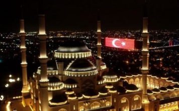 U svim džamijama u Istanbulu proučena sura Feth (Osvajanje) povodom operacije “Izvor mira”