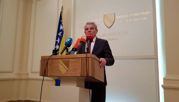 dzaferovic-usvojeni-dokument-znaci-nastavak-saradnje-sa-nato-viber-image-2019-11-19-15-43-55_5dd4003900199