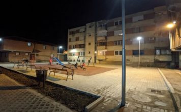 BRIGA ZA GRAĐANE I NAŠU DECU! Sređeno igralište i plato u Ulici Mehmeda Alibašića! Pogledajte kako je nekada izgledalo!