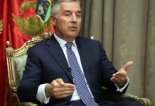 Đukanović: Niko neće oteti crkve, nećemo povući zakon, Vučiću otvoren poziv da dođe u Crnu Goru