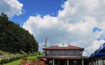 Novi Pazar : Mladić preminuo nakon pucnjave / foto