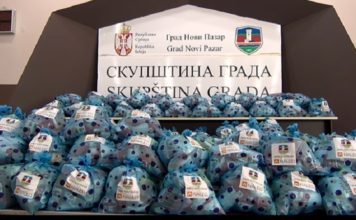 Preko 250 paketa za radnike Gradske čistoće kao i za decu bez jednog ili oba roditelja