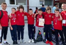 Veliki uspeh karatista Feniksa: Dva zlata i srebro na Prvenstvu Srbije u Čačku veliki-uspeh-karatista-feniksa:-dva-zlata-i-srebro-na-prvenstvu-srbije-u-cacku