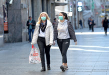 U FBiH obavezne maske u zatvorenom, i na otvorenom ako nema distance u-fbih-obavezne-maske-u-zatvorenom,-i-na-otvorenom-ako-nema-distance