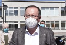 Mahmutović: Borimo se za svaki život, 123 pacijenta sa težom kliničkom slikom mahmutovic:-borimo-se-za-svaki-zivot,-123-pacijenta-sa-tezom-klinickom-slikom