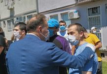 Ljajić razgovarao sa nezadovoljnim gradjanima ljajic-razgovarao-sa-nezadovoljnim-gradjanima