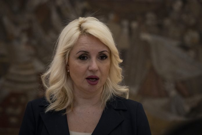 kisic-tepavcevic:-u-ovom-momentu-imamo-preko-250.000-testova-na-virus-korona