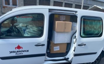 LJUDI VELIKOG SRCA / Maksović donirao pola miliona dinara OB Novi Pazar ljudi-velikog-srca-/-maksovic-donirao-pola-miliona-dinara-ob-novi-pazar