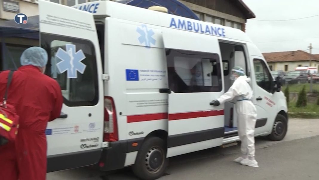 u-sjenicu-dosli-lekari-sa-vma-da-pomognu-kolegama