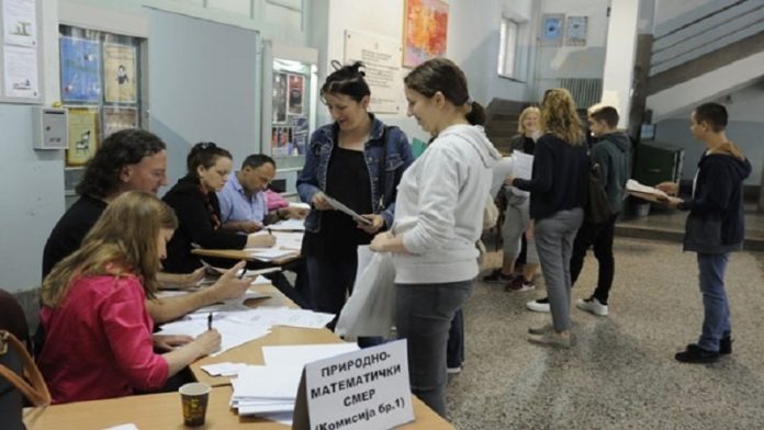 poceo-upis-u-srednju-skolu,-ove-godine-elektronski poceo-upis-u-srednju-skolu,-ove-godine-elektronski