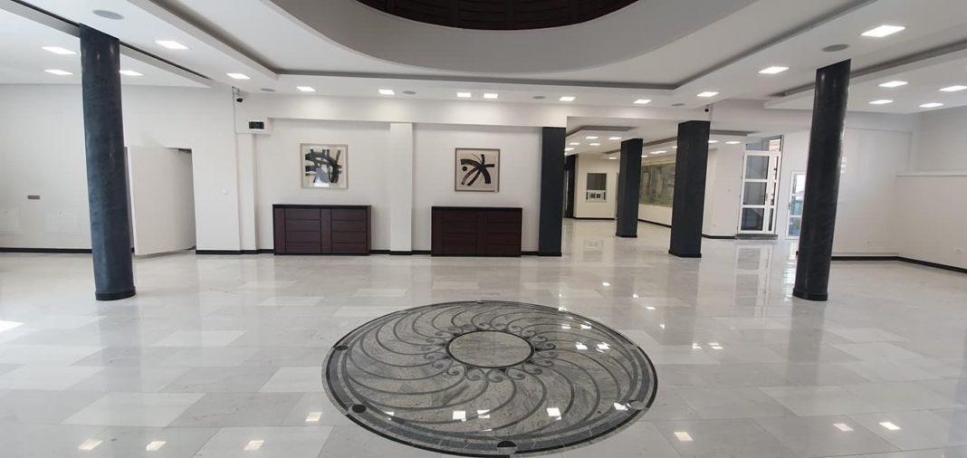 humanitarna-prodaja-umetnickih-dela-za-kupovinu-medicinske-opreme