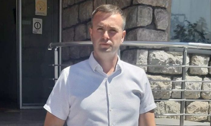 novi-pazar:-sa-namenskog-racuna-bolnici-uplaceno-1260.608-dinara