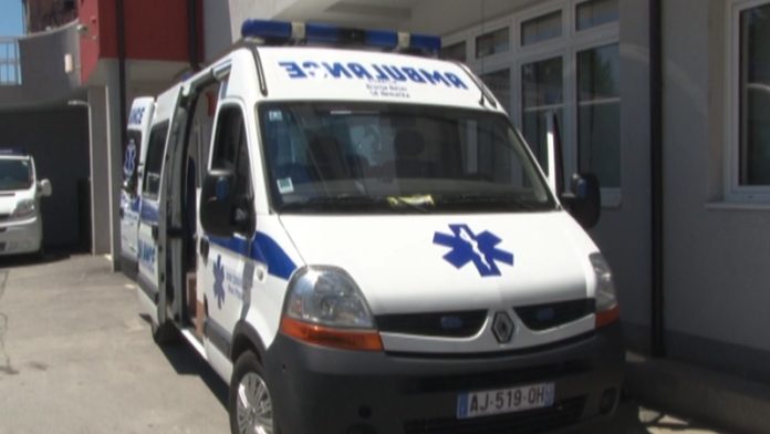 stiglo-jos-jedno-sanitetsko-vozilo-opstoj-bolnici-najneophodniji-rendgen-aparat stiglo-jos-jedno-sanitetsko-vozilo-opstoj-bolnici-najneophodniji-rendgen-aparat