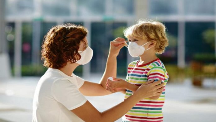 da-li-i-deca-moraju-da-nose-maske:-evo-sta-kaze-krizni-stab
