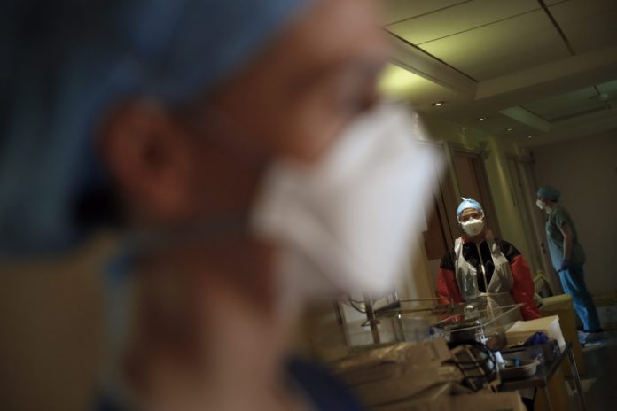 koronom-zarezeno-petogodisnje-dete,-ima-upalu-pluca koronom-zarezeno-petogodisnje-dete,-ima-upalu-pluca