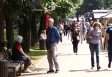 Vrnjačka banja puna gostiju uprkos vanrednoj situaciji -vrnjacka-banja-puna-gostiju-uprkos-vanrednoj-situaciji