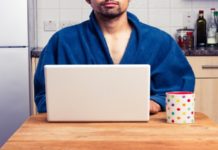 Duže radno vreme, “nova treća smena”: Šta je sve doneo rad od kuće? duze-radno-vreme,-“nova-treca-smena”:-sta-je-sve-doneo-rad-od-kuce?