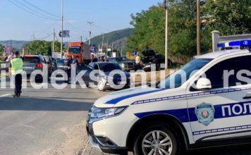 FILMSKA POTERA U NOVOM PAZARU: Zaplenjena veća količina kokaina (VIDEO/FOTO) -filmska-potera-u-novom-pazaru:-zaplenjena-veca-kolicina-kokaina-(video/foto)