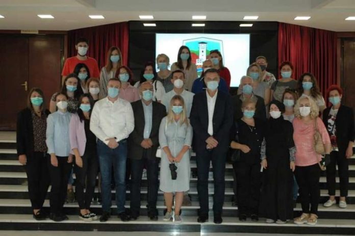 dodatnih-15-miliona-dinara-za-usluge-iz-oblasti-socijalne-zastite dodatnih-15-miliona-dinara-za-usluge-iz-oblasti-socijalne-zastite