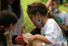 Prodaju osvežavajuće napitke da bi pomogli deci oboleloj od raka prodaju-osvezavajuce-napitke-da-bi-pomogli-deci-oboleloj-od-raka