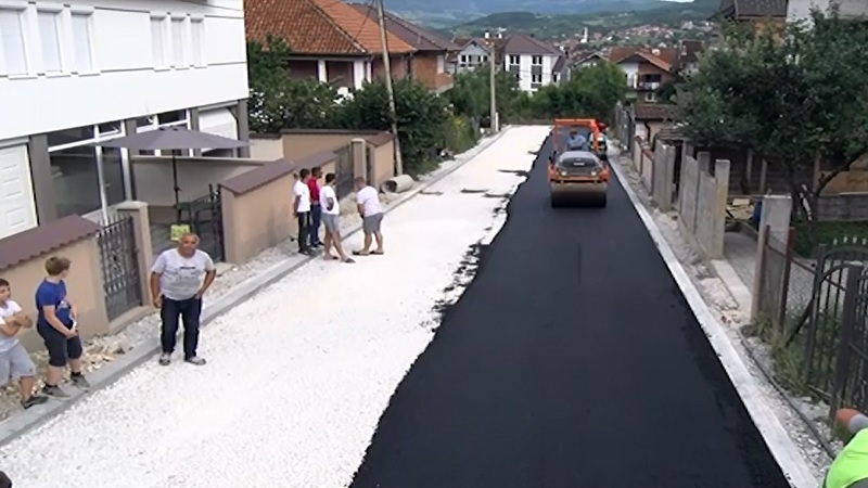 asfaltirana-dva-kraka-ulice-hadzet