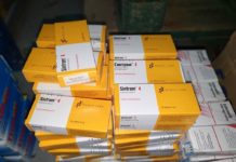 SUMNJIVA KURIRSKA POŠILJKA! Sprečeno krijumčarenje lekova, garderobe i motora iz Novog Pazara (FOTO) -sumnjiva-kurirska-posiljka!-spreceno-krijumcarenje-lekova,-garderobe-i-motora-iz-novog-pazara-(foto)