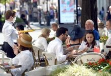 MENjA SE RADNO VREME KAFIĆA: Vučić najavio do koliko će raditi menja-se-radno-vreme-kafica:-vucic-najavio-do-koliko-ce-raditi