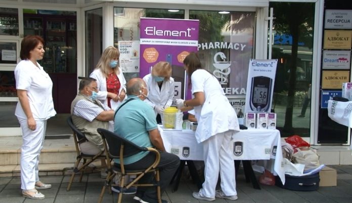 uspesna-akcija-besplatnog-merenja-secera-u-krvi