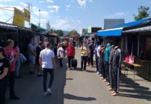 Kao nekada: Dobra poseta na Robnoj pijaci, prodavci uglavnom zadovoljni kao-nekada:-dobra-poseta-na-robnoj-pijaci,-prodavci-uglavnom-zadovoljni