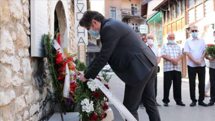 sarajevo:-obiljezena-28.-godisnjica-stradanja-civila-na-bascarsiji