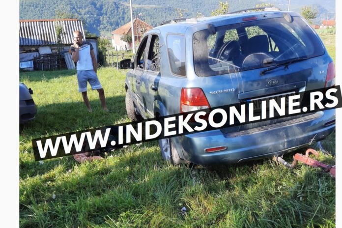 -jeziva-nesreca-u-novom-pazaru!-zica-prerezala-vrat-muskarcu