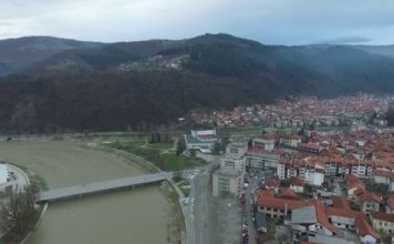 PPMEDIA: NARODNI POSLANIK STEKAO IMUNITET PA BUKOM SKRIVA NEZAKONITE RADNJE