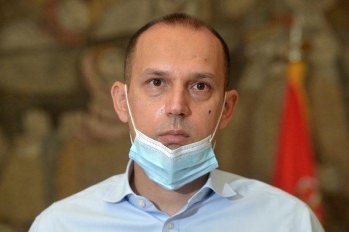 loncar-danas-analizirao-celu-situaciju-u-vezi-sa-koronavirusom,-posebno-zahvalio-medicinarima loncar-danas-analizirao-celu-situaciju-u-vezi-sa-koronavirusom,-posebno-zahvalio-medicinarima