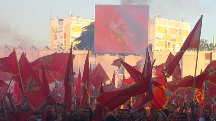 “ne-damo-drzavu”-porucuju-sa-skupa