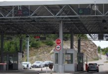 ODLUKA KRIZNOG ŠTABA U PONEDELjAK: Da li će naši turisti pravo iz Crne Gore u karantin? odluka-kriznog-staba-u-ponedeljak:-da-li-ce-nasi-turisti-pravo-iz-crne-gore-u-karantin?